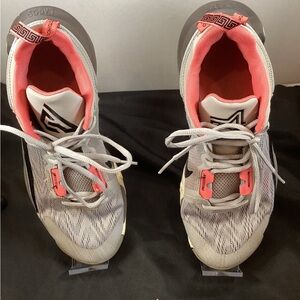 Nike Giannis Immortality 2 Men’s Basketball Sneakers Size 7.5